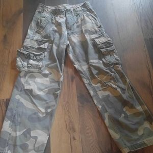 Mens Aerpostale camo cargo pants